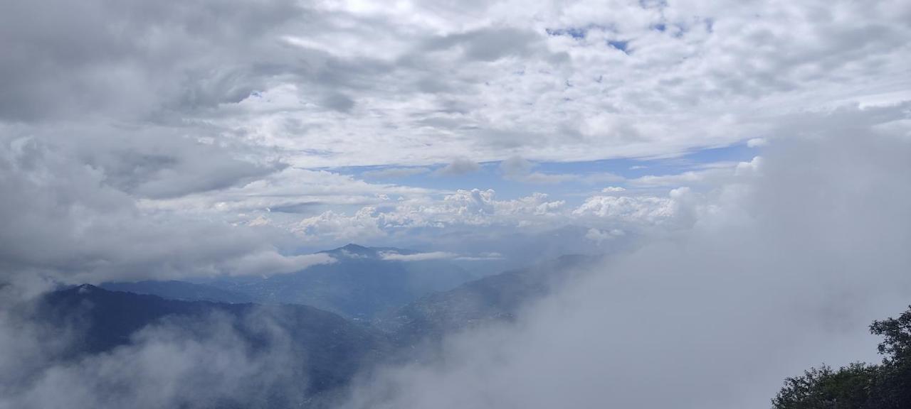 Khi Gha Thang Pelling Buitenkant foto